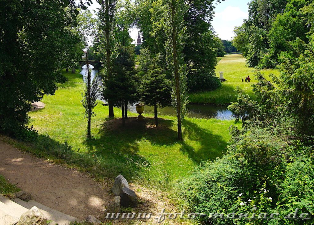 Im idyllischen Wörlitzer Park stößt man immer wieder auf Sichtachsen