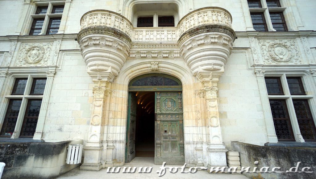 Mächtiges Portal von Chateau Chenonceau