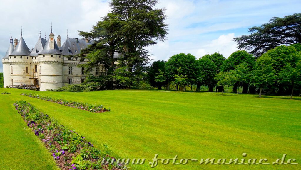 das burgähnliche Chateau Chaumont liegt in einem weitläufigen Park