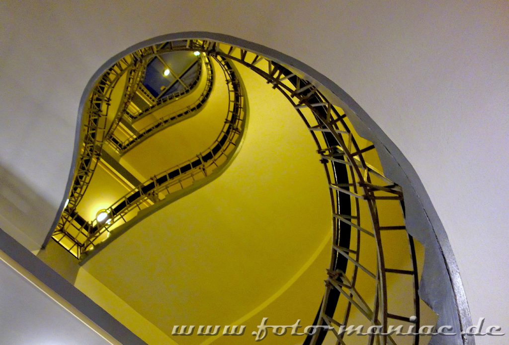 Sehenswerte Treppen in einem Haus in Prag