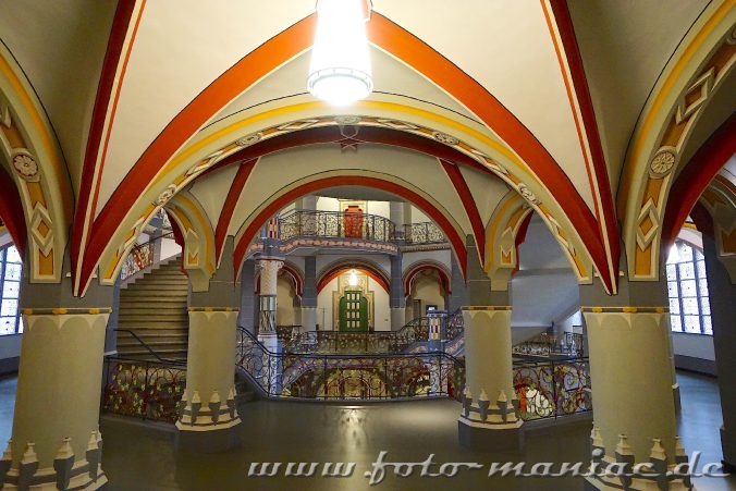 Treppe im prachtvollen Landgericht in Halle