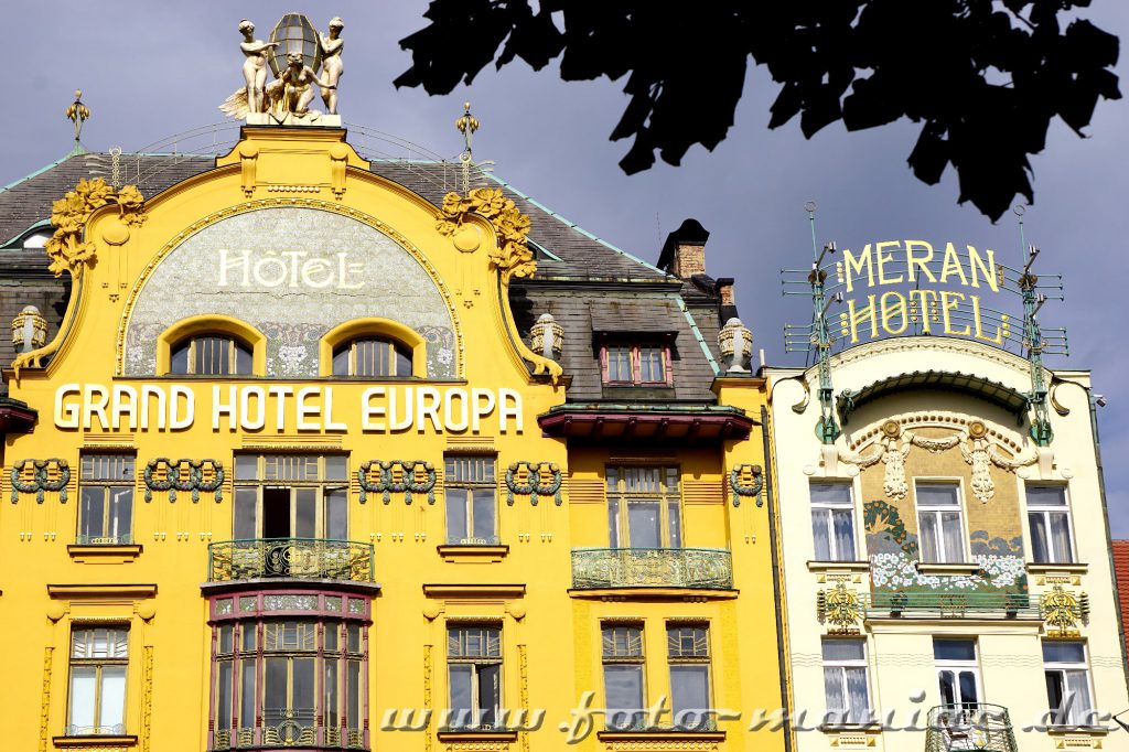 Sehenswerte Fassaden - Jugendstil - Grand Hotel Prag und vom Meran Hotel