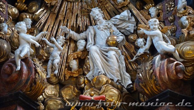 Gesehen beim Bummel durchs beschauliche Bamberg - dieses Altarbild