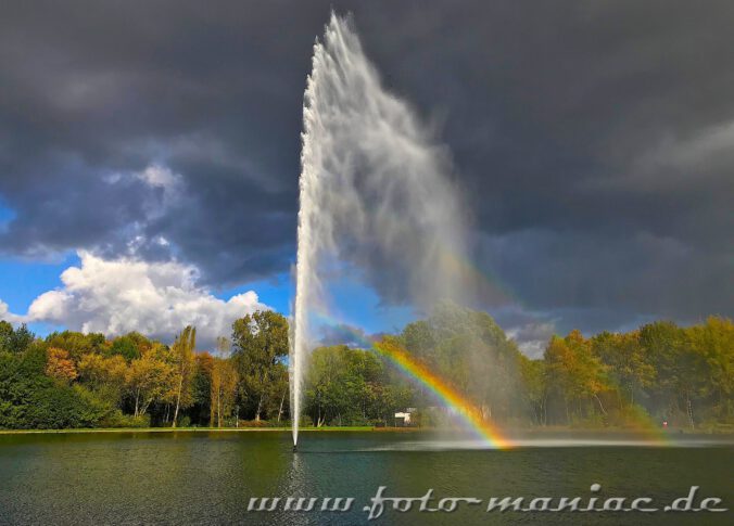 Regenbogen an der Fontäne auf der Peißnitz ist eine der Adressen für fotogene Ecken in Halle