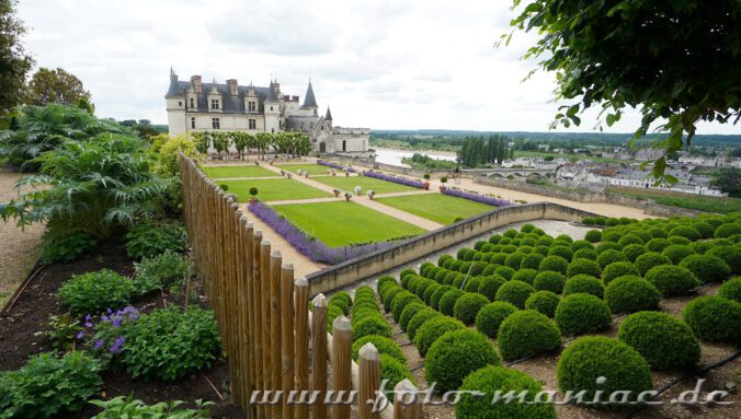 Beim Besuch im Schloss Amboise sollte sich man sich auch für den Garten Zeit nehmen