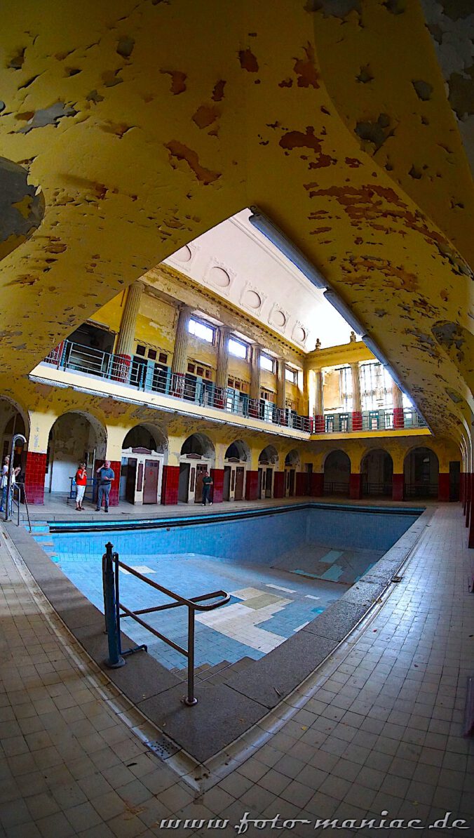 Frauenschwimmhalle im Stadtbad Leipzig