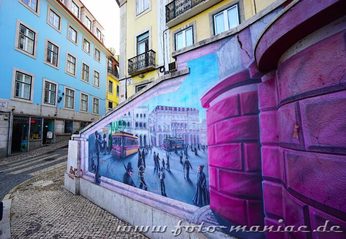 An vielen Ecken in Lissabon trifft man auf Streetart