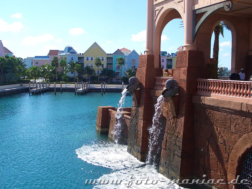 Blick von Atlantis auf den Bahamas auf die Marina
