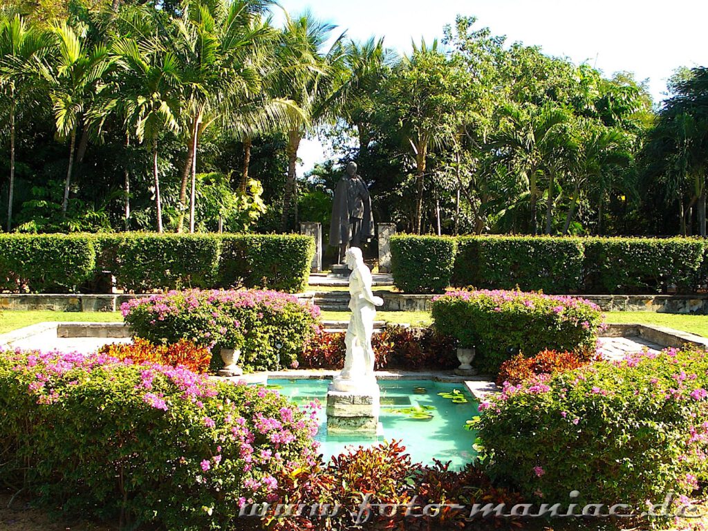 Den Gärten von Versailles nachempfunden - ein Park auf den Bahamas