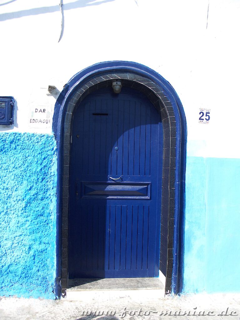 In der Kasbah von Rabat dominiert blaue Türen