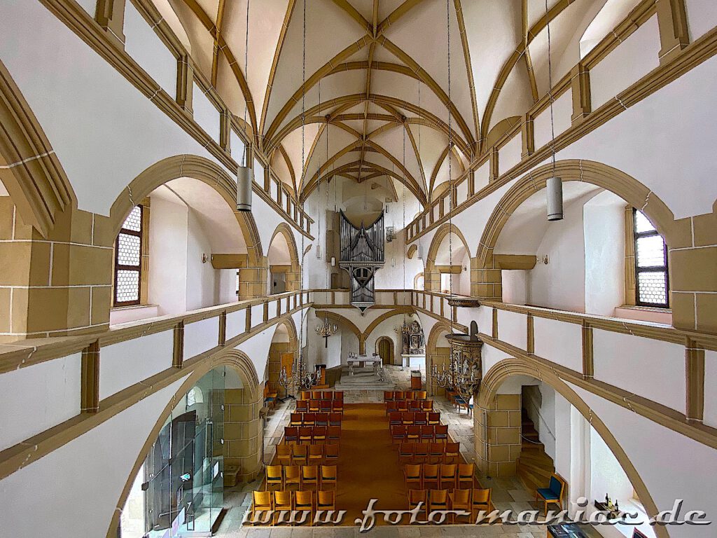 Streifzug durch Schloss Hartenfels - ein Blick in die Kirche
