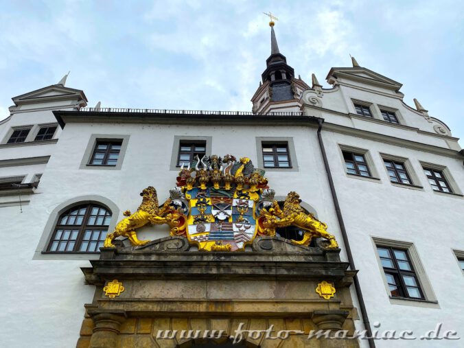 Wappen am Eingang von Schloss Hartenfels