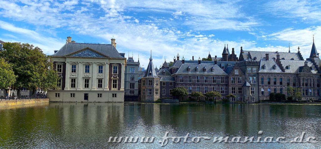 Den Haags schönstes Mädchen findet man linkerhand im Mauritshuis 