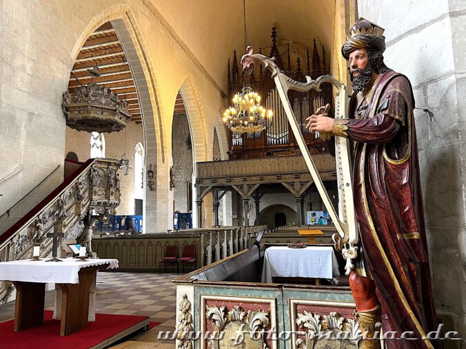 Ausflug nach Quedlinburg: David mit der Harfe in der Benediktkirche