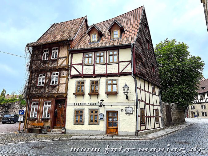 Zwei Fachwerkhäuser aus dem 17. Jahrhundert in Quedlinburg