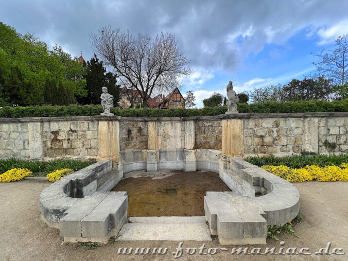 Wasserbecken im Schlossgarten von Quedlinburg