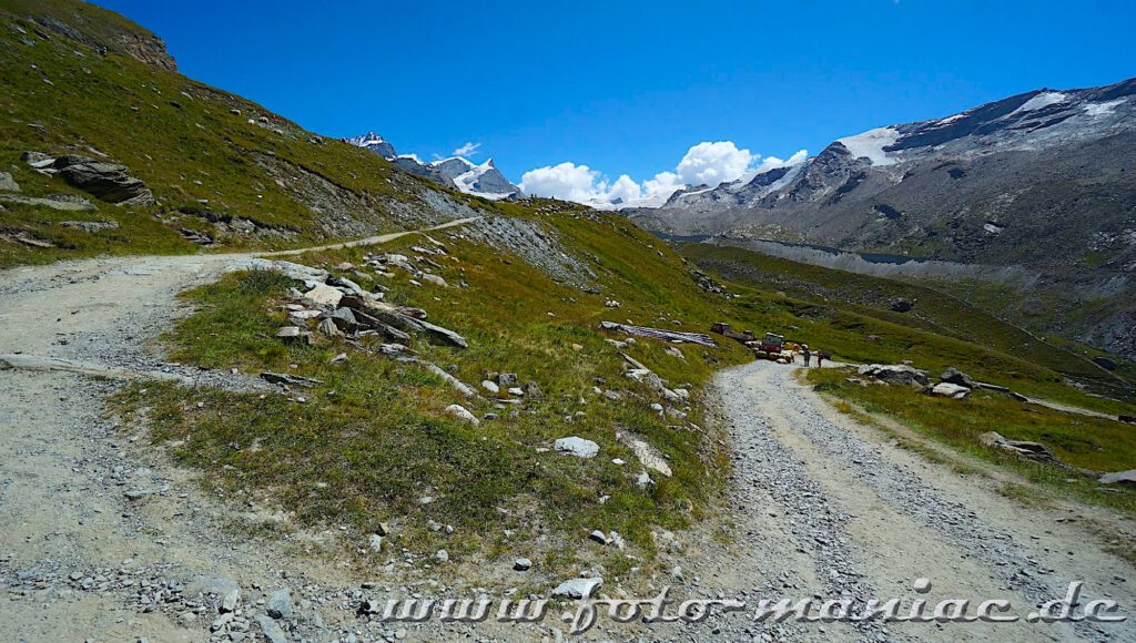 Kaiser von Zermatt: Vom Stellisee geht es auf steinigem Weg abwärts