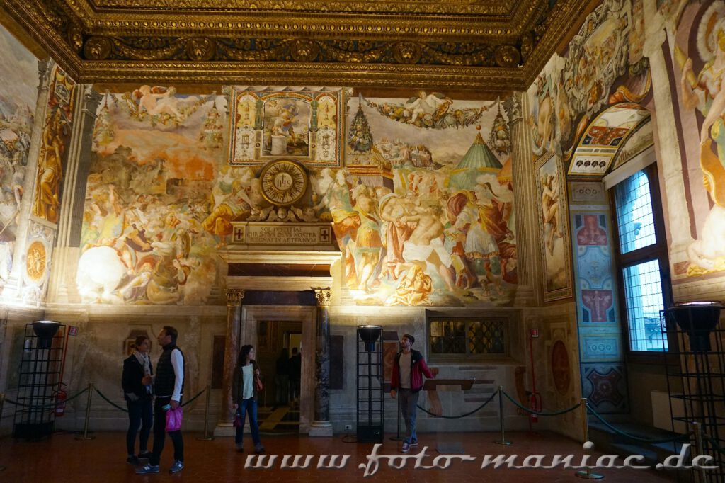 Die Wandgemälde in den Räumen des Palazzo Vecchio sind Hingucker