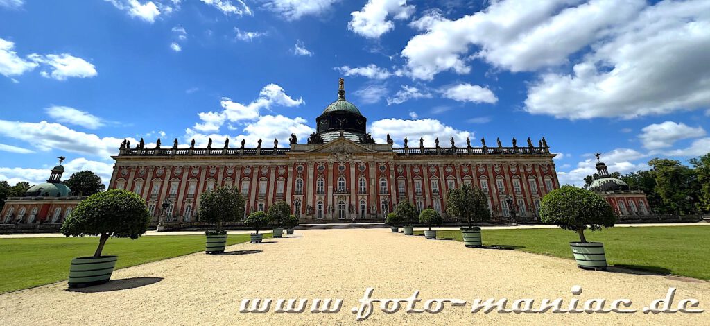 Potsdams prächtige Paläste: Blick auf das Neue Palais