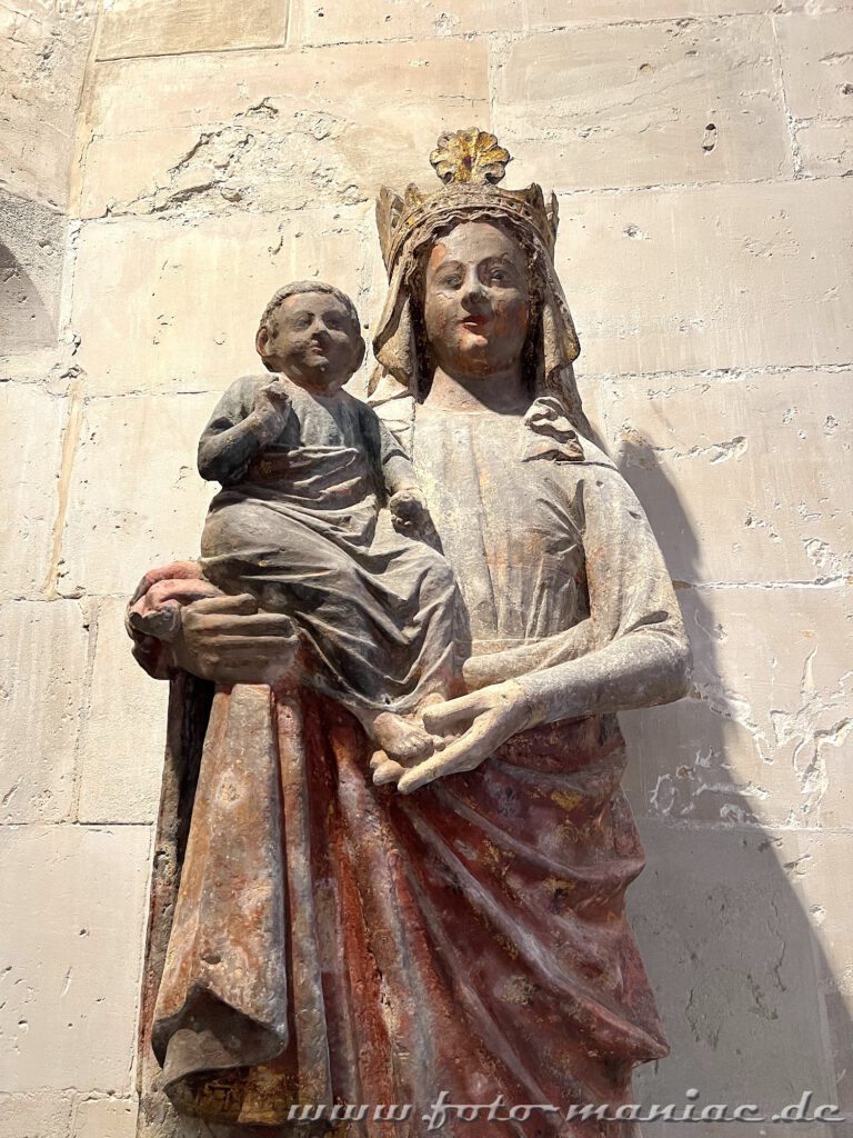 Madonna mit Kind im Halberstädter Dom