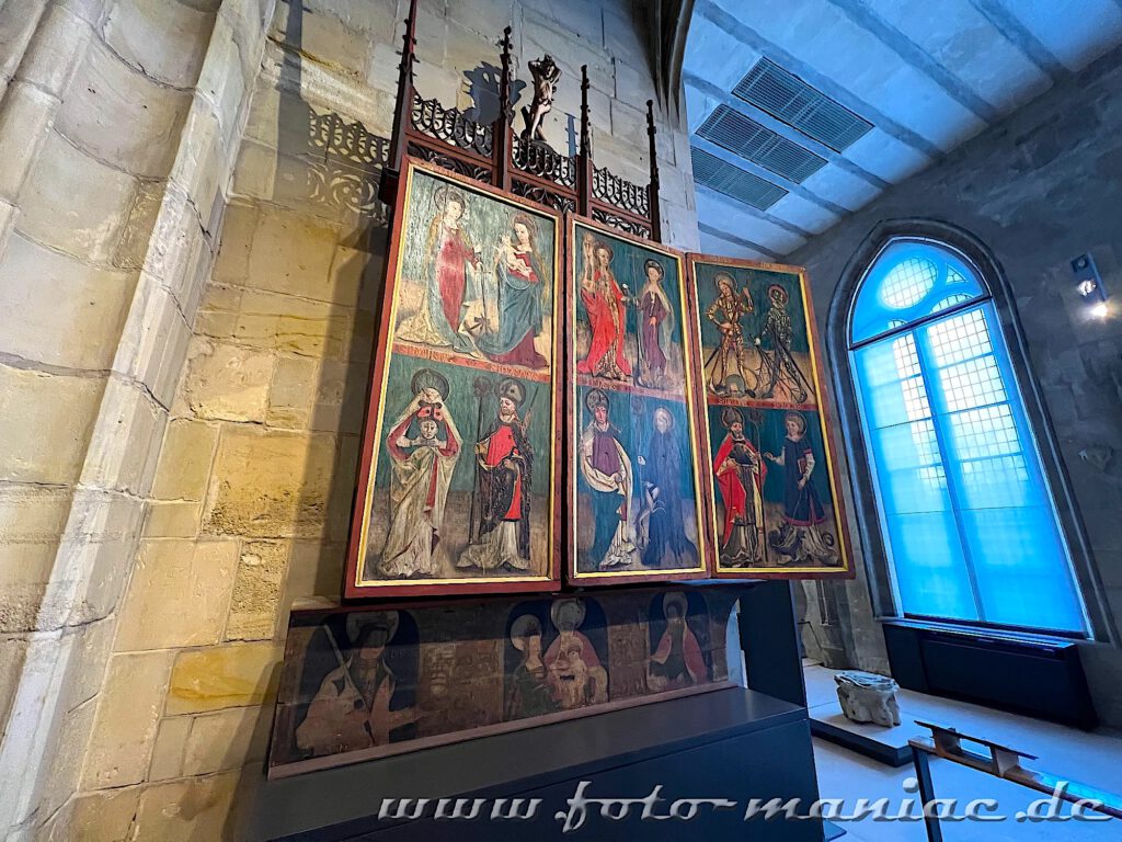 Ein Flügelaltar im Halberstädter Dom