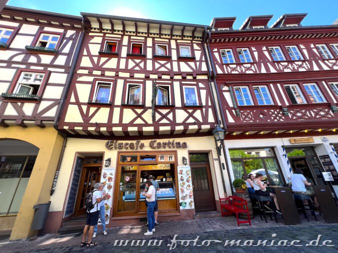 Beim Bummeln durch Miltenberg sieht man allerorten schöne Fachwerkhäuser