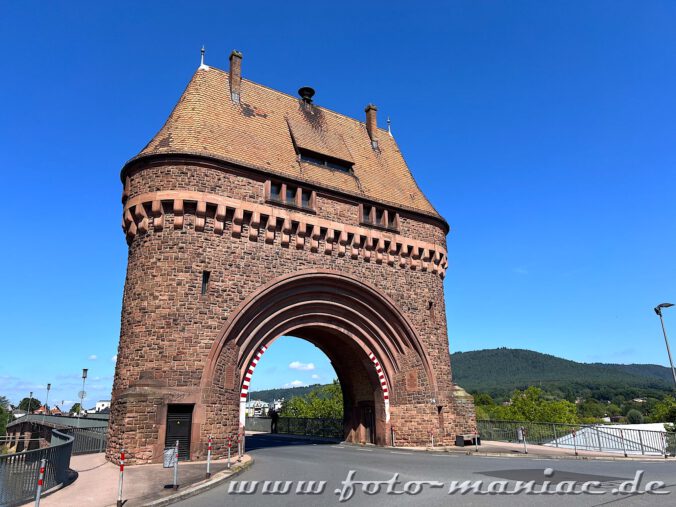 Das Maintor von der Altstadt Miltenbergs aus gesehen