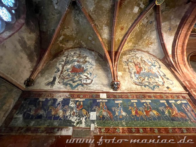 Wandgemälde aus dem 14./15. Jahrhundert in der Peterskirche in Straßburg