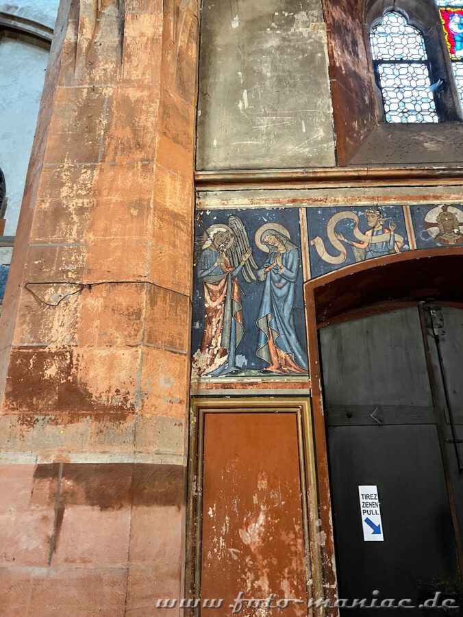 Wandmalerei im Langhaus